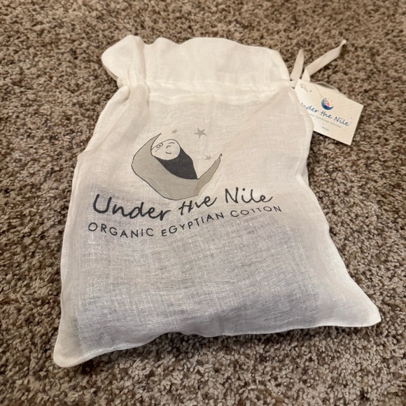 Under the Nile Panda Face Baby Outfit - Picture 2 of 2